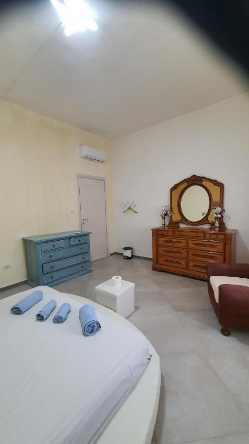 Fagicamera Hotel Olbia Eksteriør billede