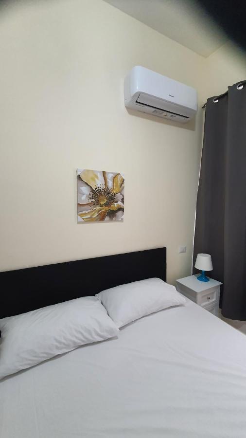 Fagicamera Hotel Olbia Eksteriør billede